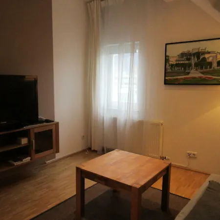 Home Apartments Apartmán