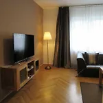Home Apartments Appartamento