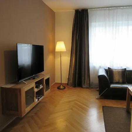 Home Apartments Appartamento